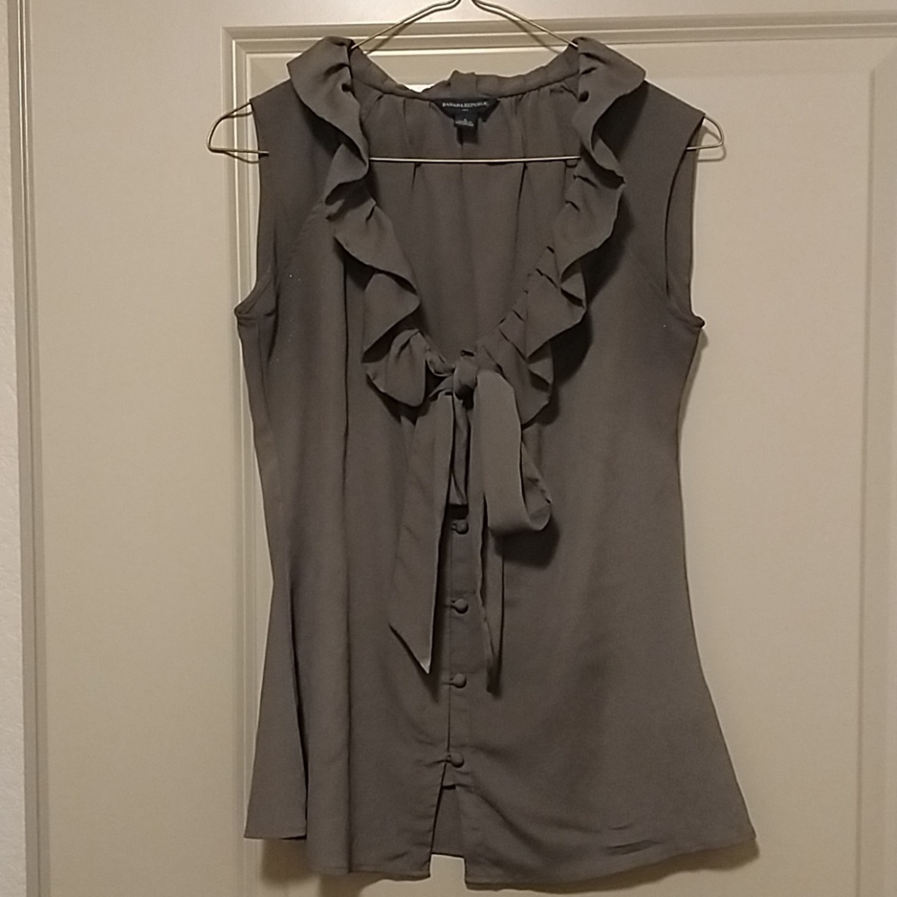 Banana Republic Sleeveless Ruffle Top